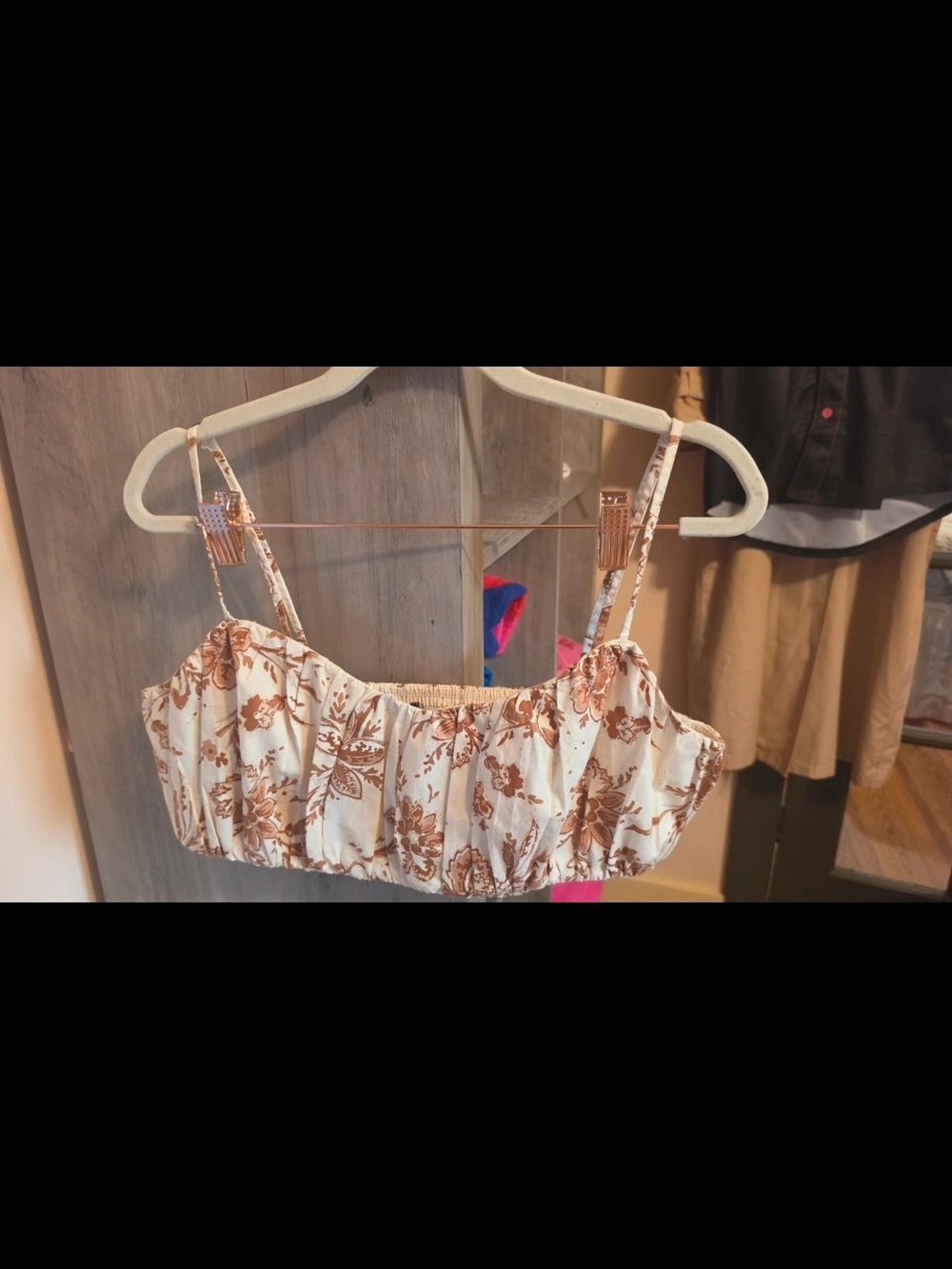 Like New Vintage Finish Abercrombie & Finch Floral Smocked Bra Top Brown White